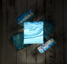 Load image into Gallery viewer, Sea Salt + Lavender
