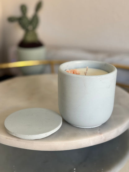Concrete Candle with Lid 7.5 oz